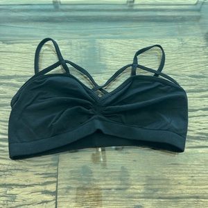 Black strappy sports bra bralette